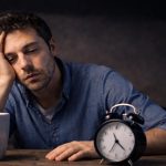 Осенняя тревога нарушает сон и снижает работоспособность