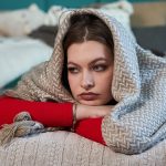 Потеря интереса при осенней хандре дольше 2 недель требует оценки врача